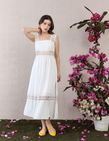 Berrylush Women Square Neck Fit & Flare Midi Dress